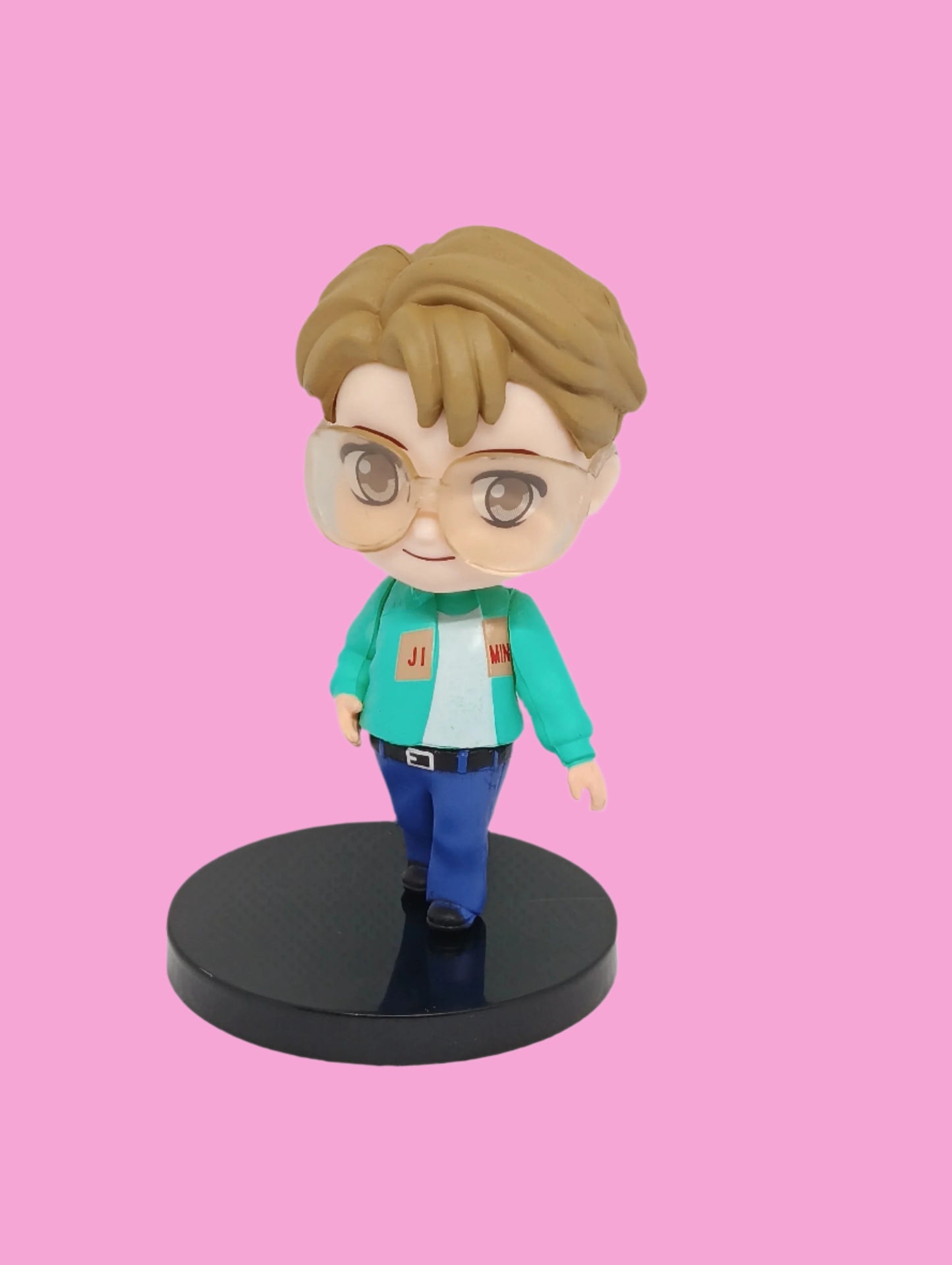 BTS FIGURES - DYNAMITE