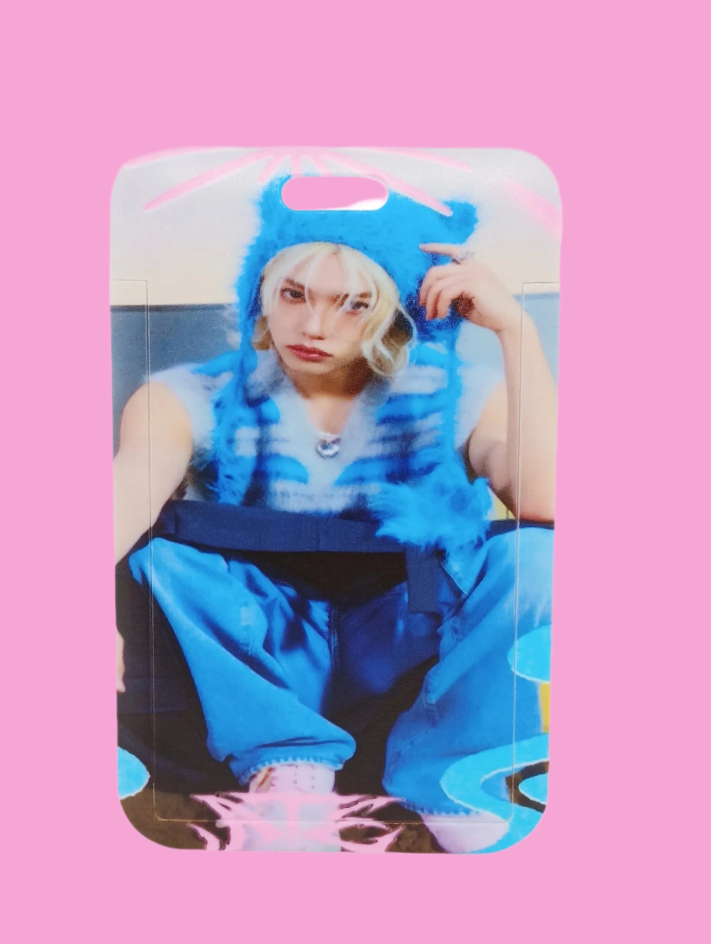 STRAY KIDS CARD HOLDER WITH STRAP