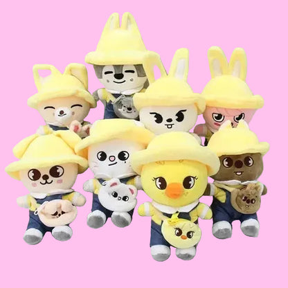 STRAY KIDS PELUCHE ESCOLAR. SKZOO 25 CM
