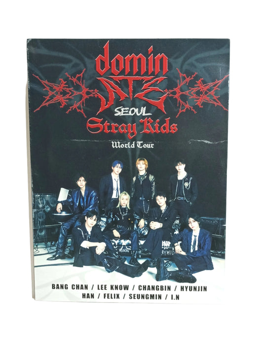 STRAY KIDS - DOMINATE WORLD TOUR. PHOTO BOOK