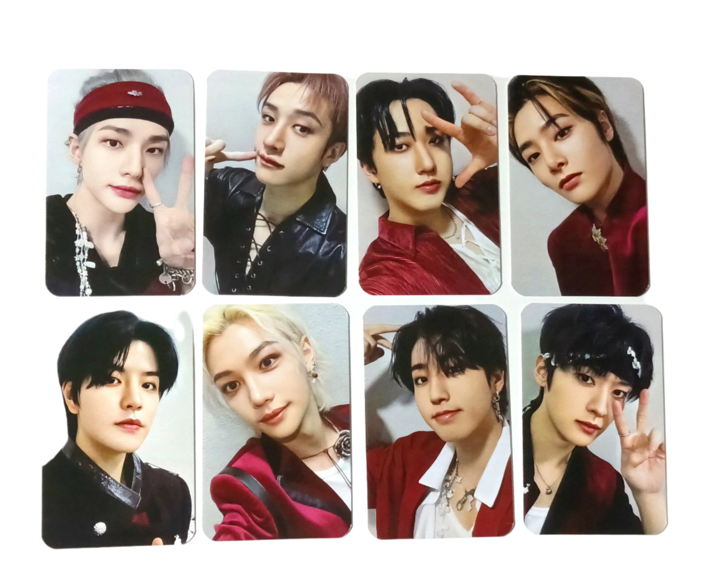 STRAY KIDS 8 PHOTO EXCLUSIVE CARDS