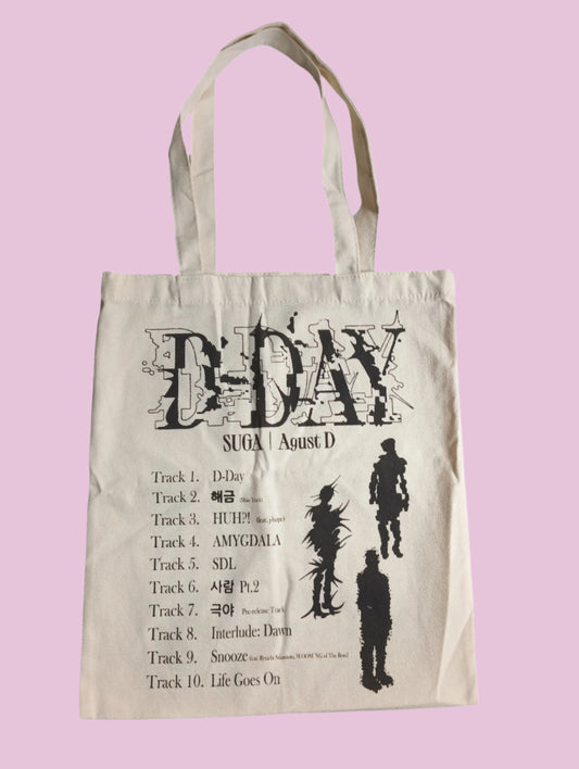 BT21 – BTS-TRAGETASCHEN (9 VERSIONEN)