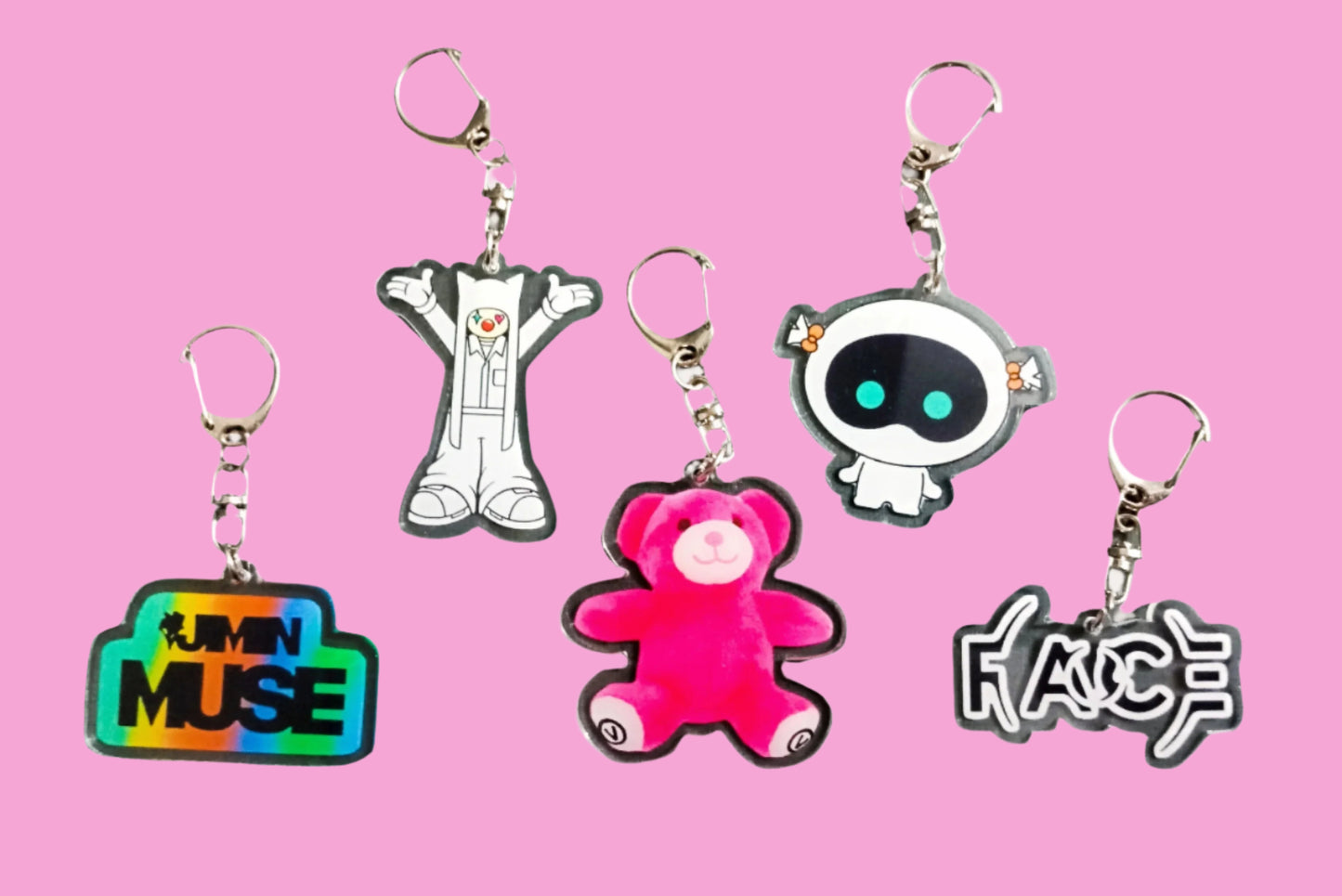 BTS KEYCHAINS (5 VERS)