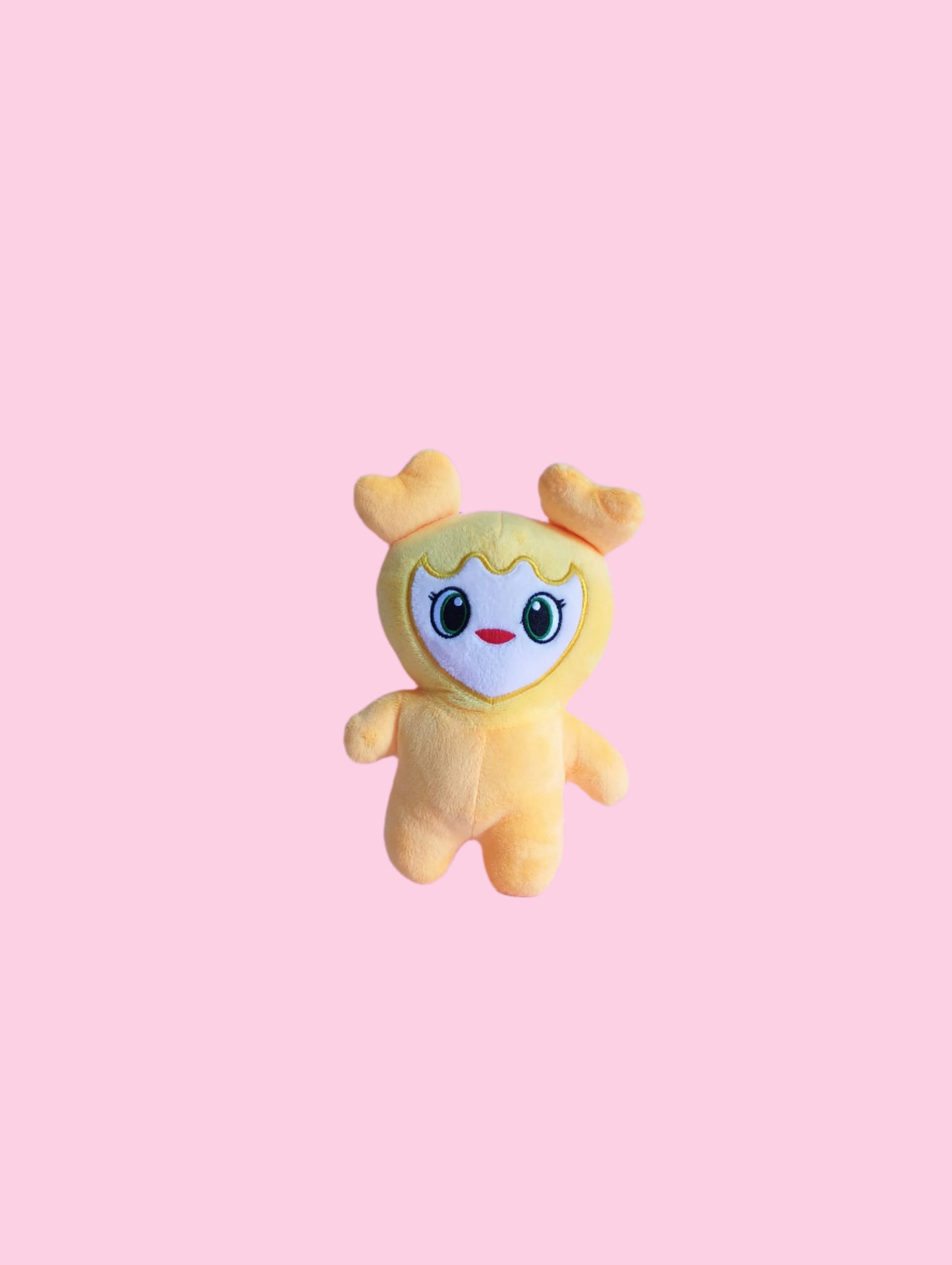 TWICE STUFFED ANIMALS (9 VERSIONS) 22 CM