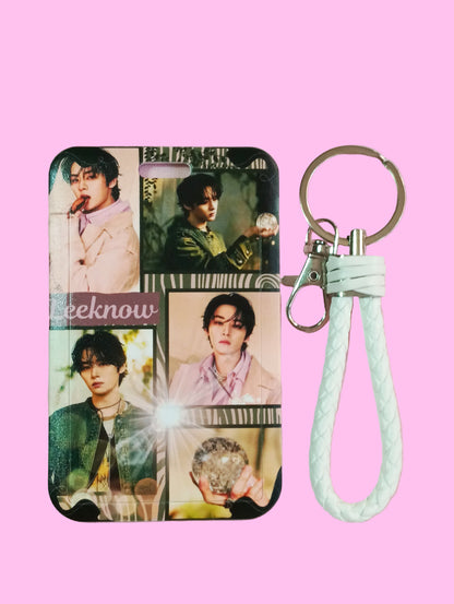 STRAY KIDS PHOTO HOLDED KEICHAIN (8 VERS) HOLLOW