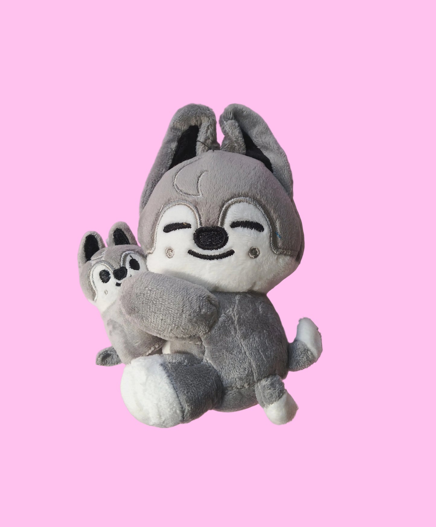 SKZOO PELUCHE DOMINATR CELEBRATE 16 cm.- STRAY KIDS